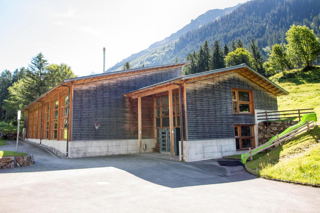 Gadmer Lodge - Dein Zuhause In Den Bergen Gadmen Exterior foto